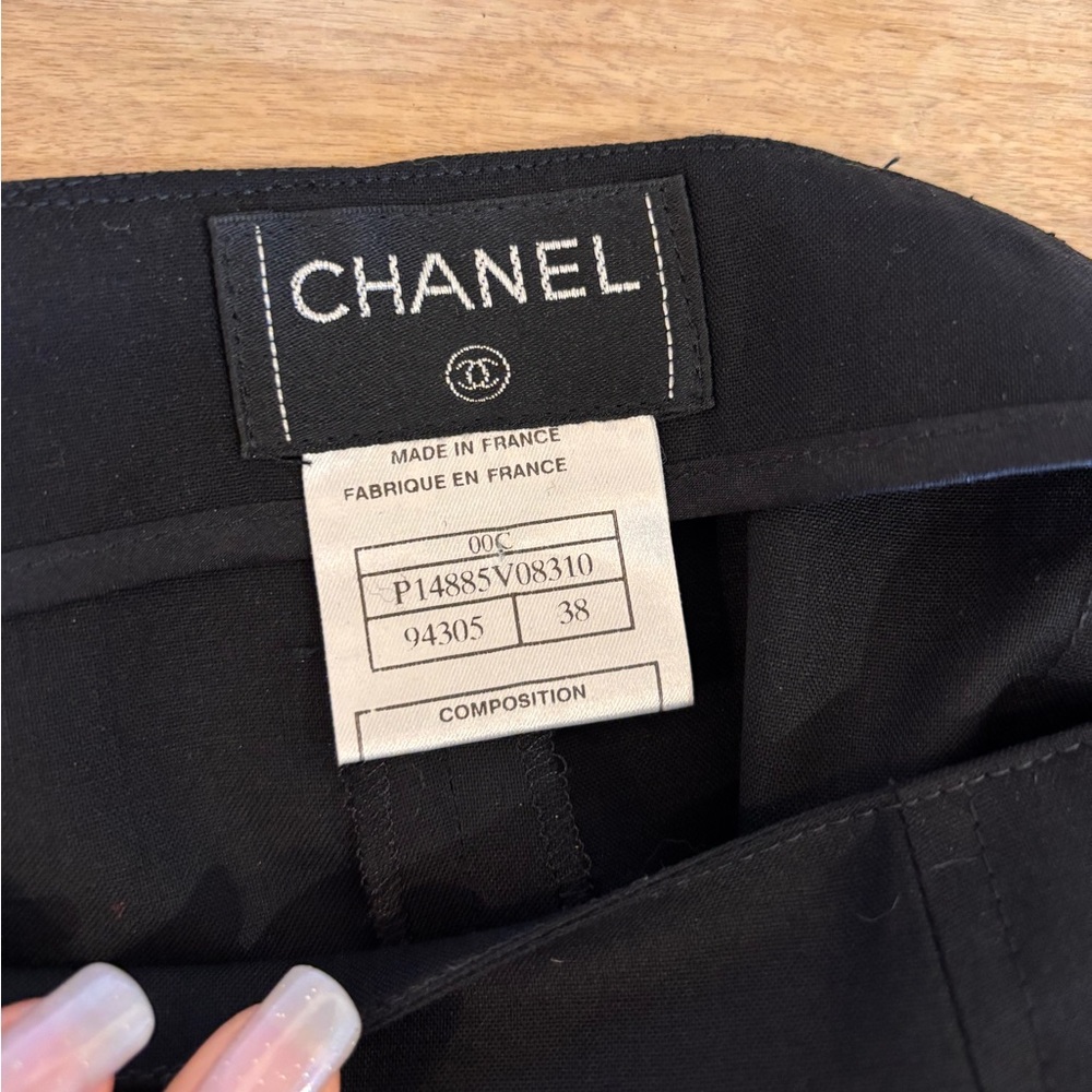 Vintage Chanel 100% Wool Trousers (Cruise 2000 Collection) - Picture 8 of 9